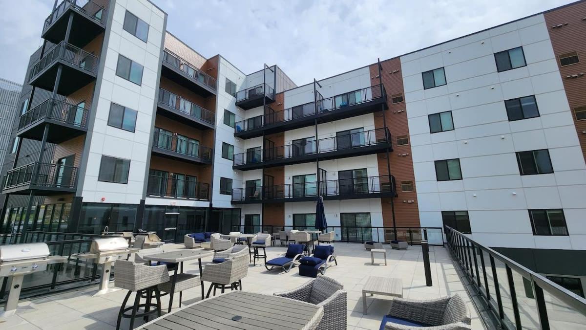 2 Bedroom Brand New Apartment Near Mayo, Park Free Rochester Exteriér fotografie
